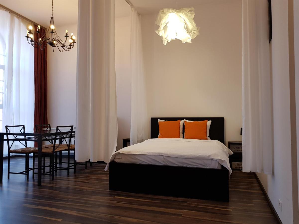 Home Factory Λοτζ Εξωτερικό φωτογραφία